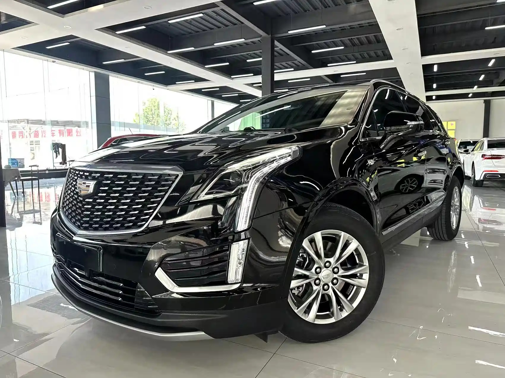 CADILLAC XT5 2021