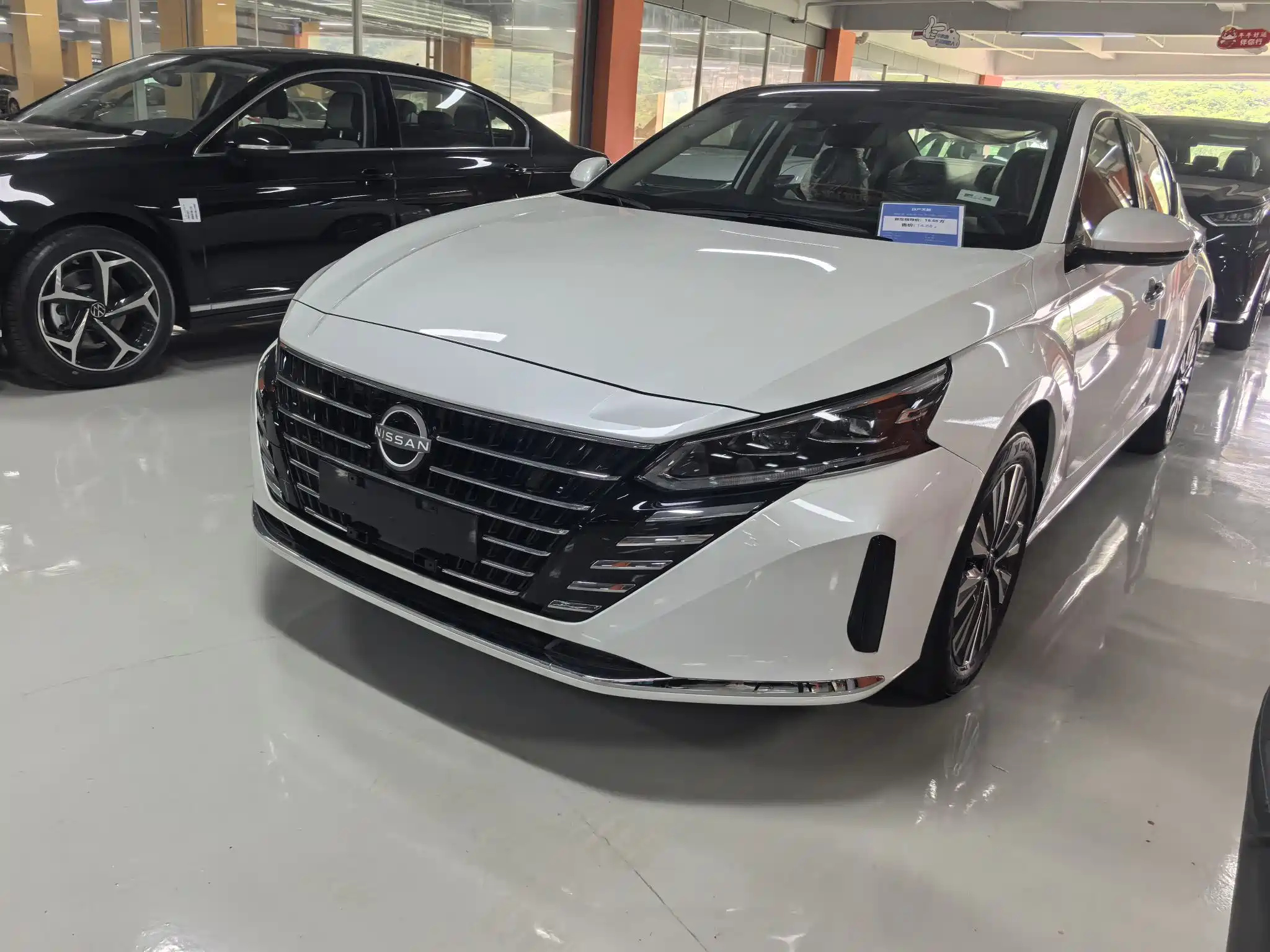 NISSAN TEANA 2022
