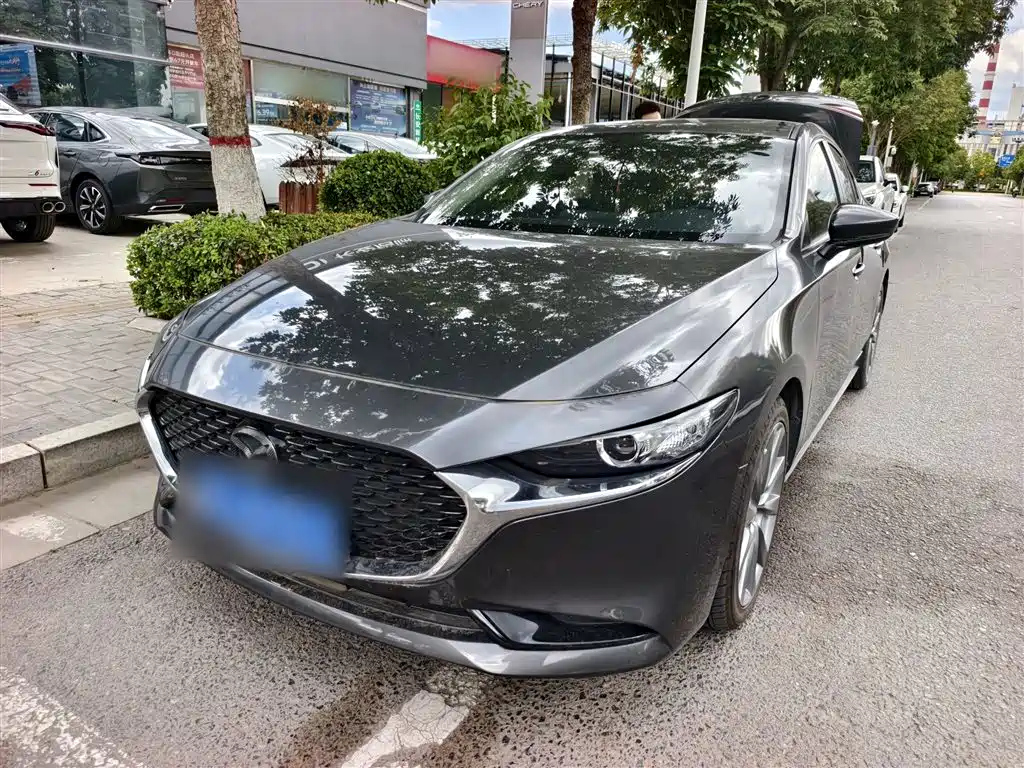 MAZDA 3 AXELA 2021