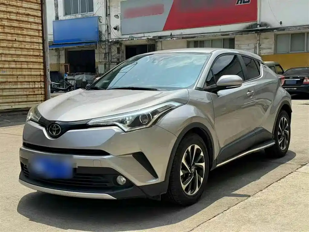 TOYOTA IZOA 2018