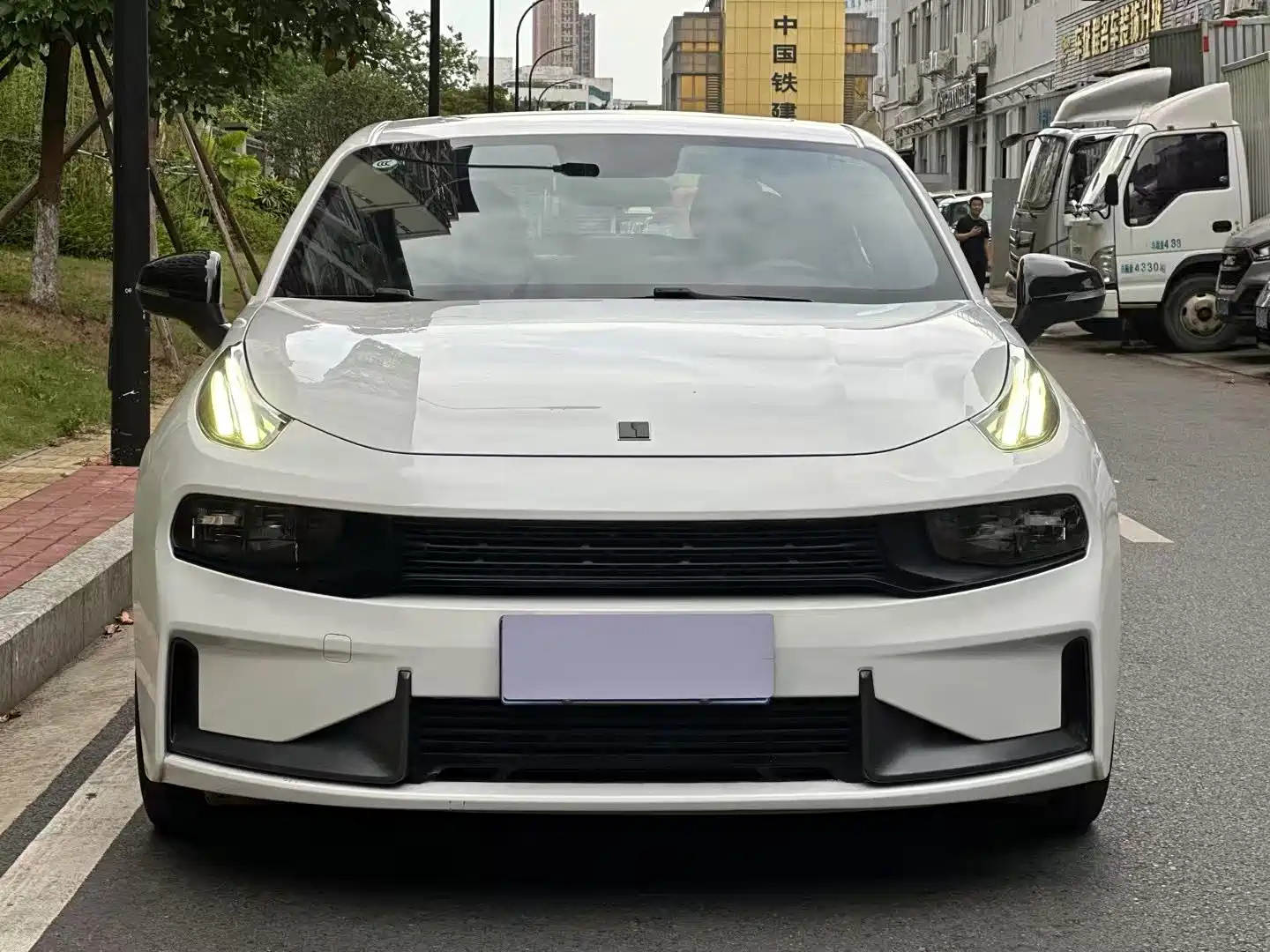 LYNK 03 2019