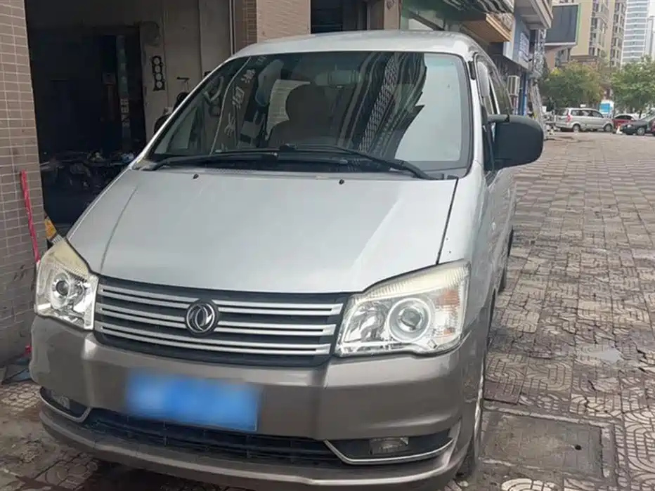 DONGFENG LINGZHI 2017