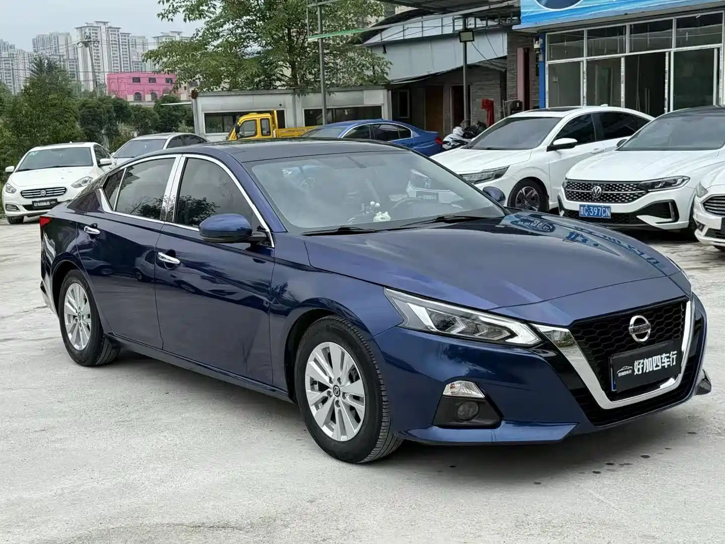 NISSAN TEANA 2020