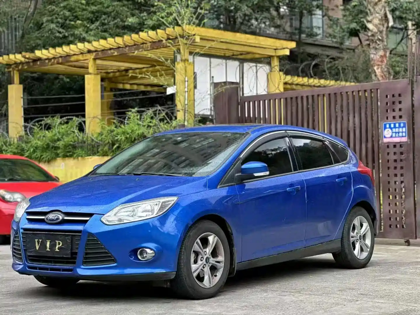 FORD FOCUS 2012