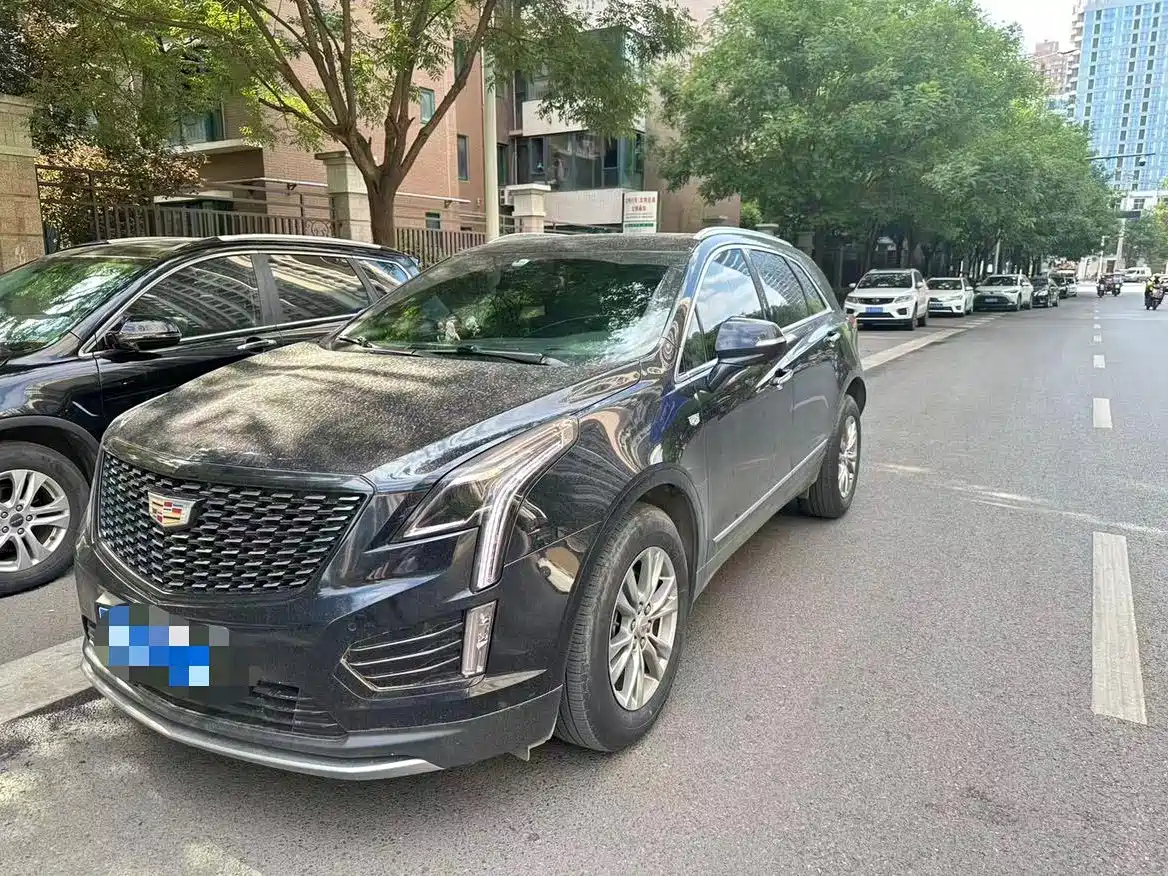 CADILLAC XT5 2021