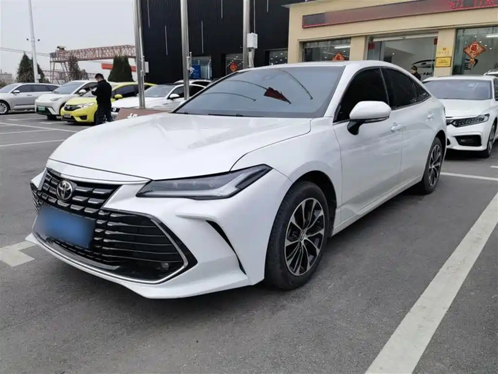 TOYOTA AVALON 2022