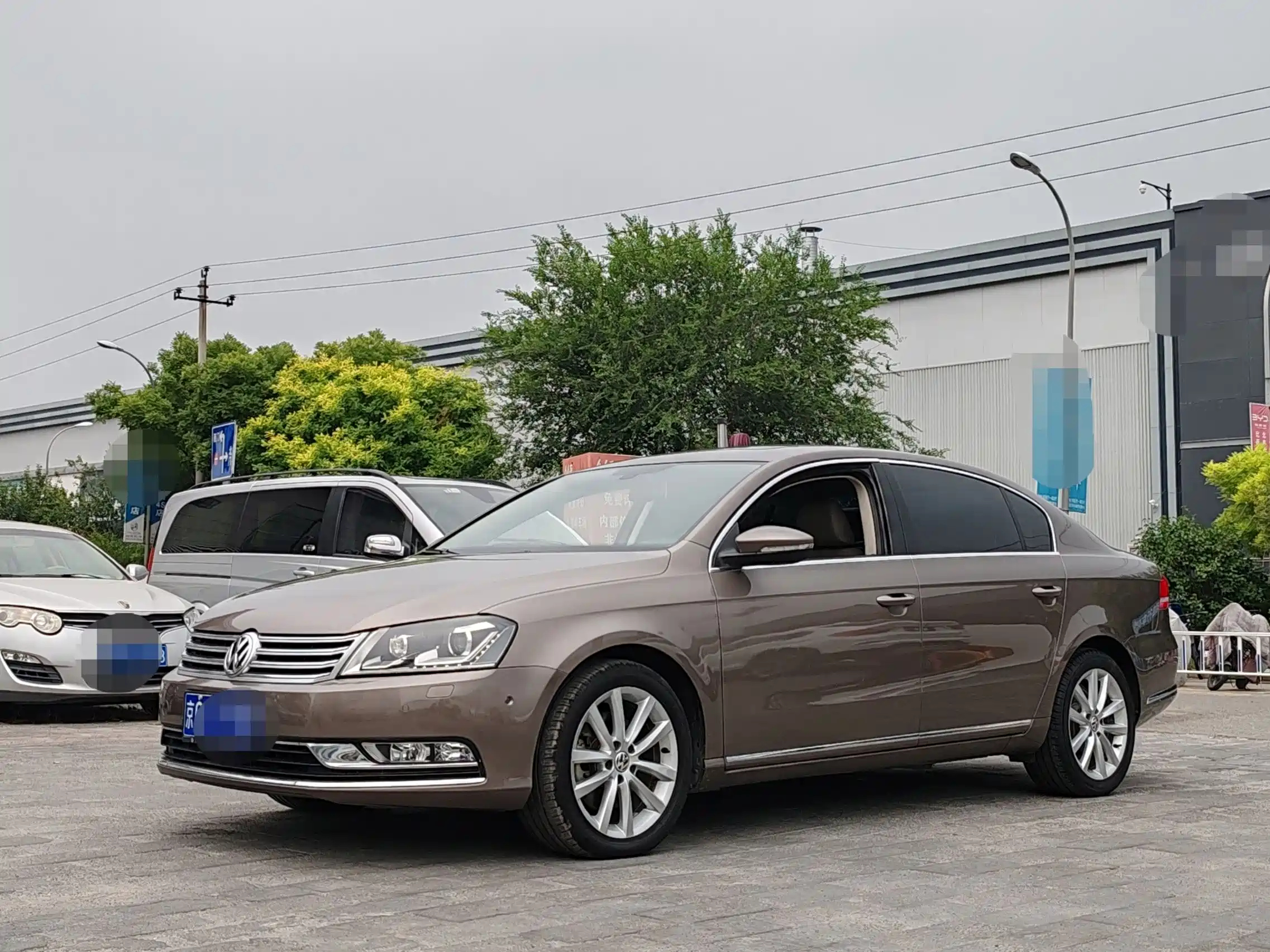 VOLKSWAGEN MAGOTAN