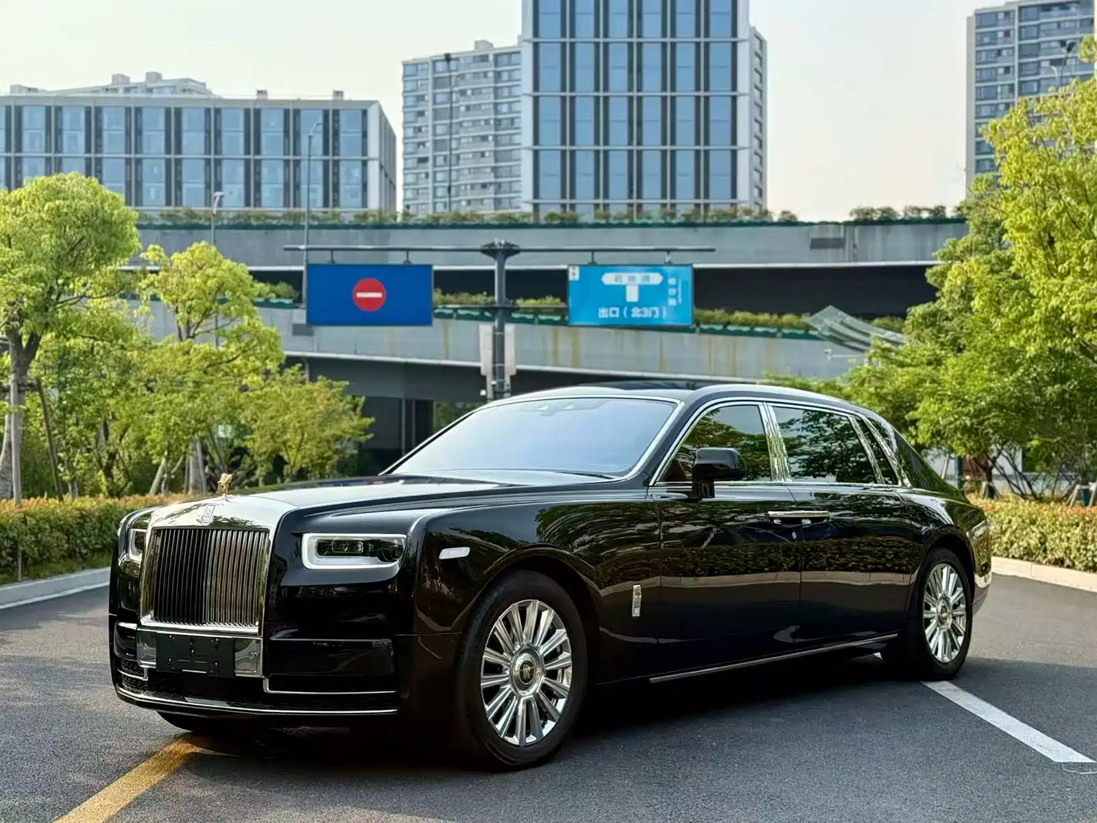 ROLLS ROYCE PHANTOM 2018
