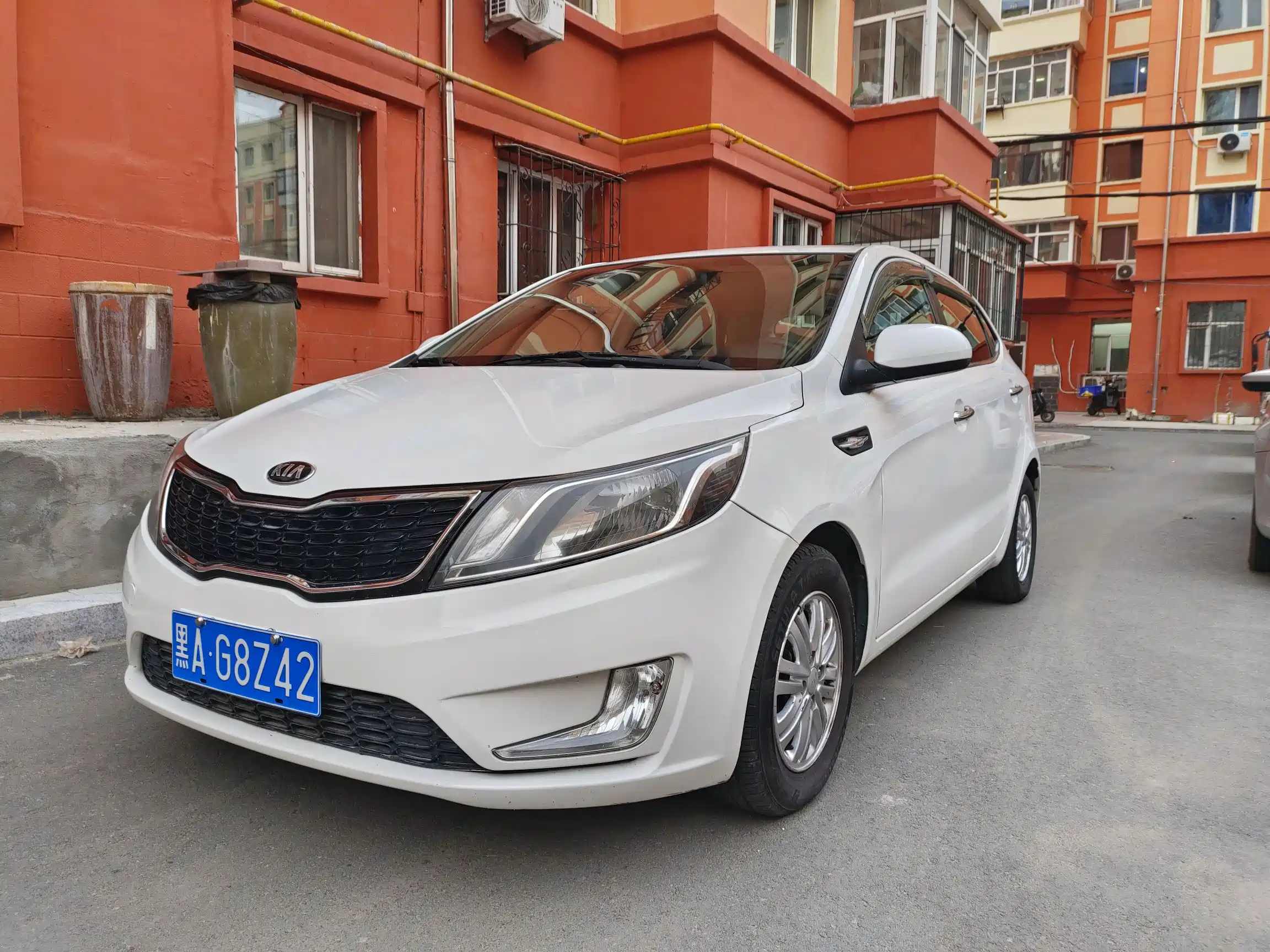 KIA K2 2012