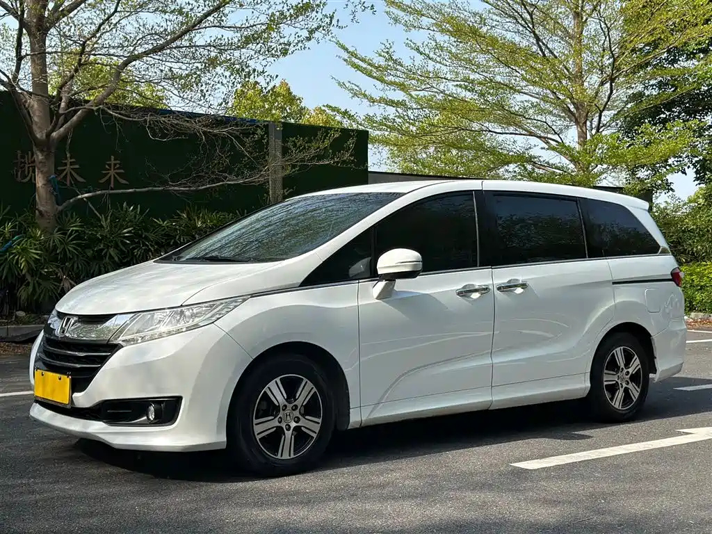 HONDA ODYSSEY 2015