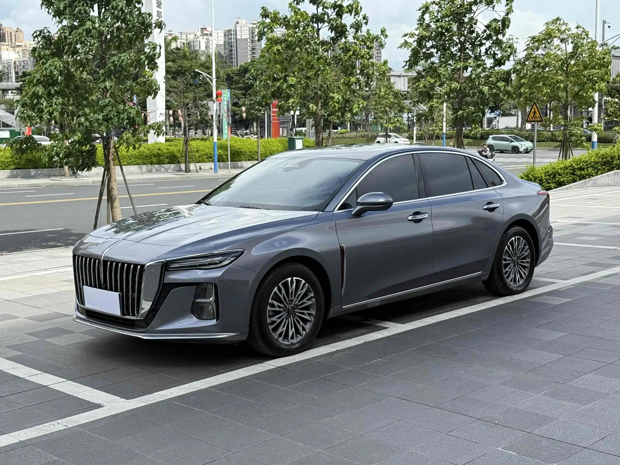 HONGQI H5 2023