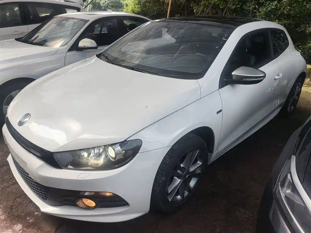 VOLKSWAGEN SCIROCCO 2013