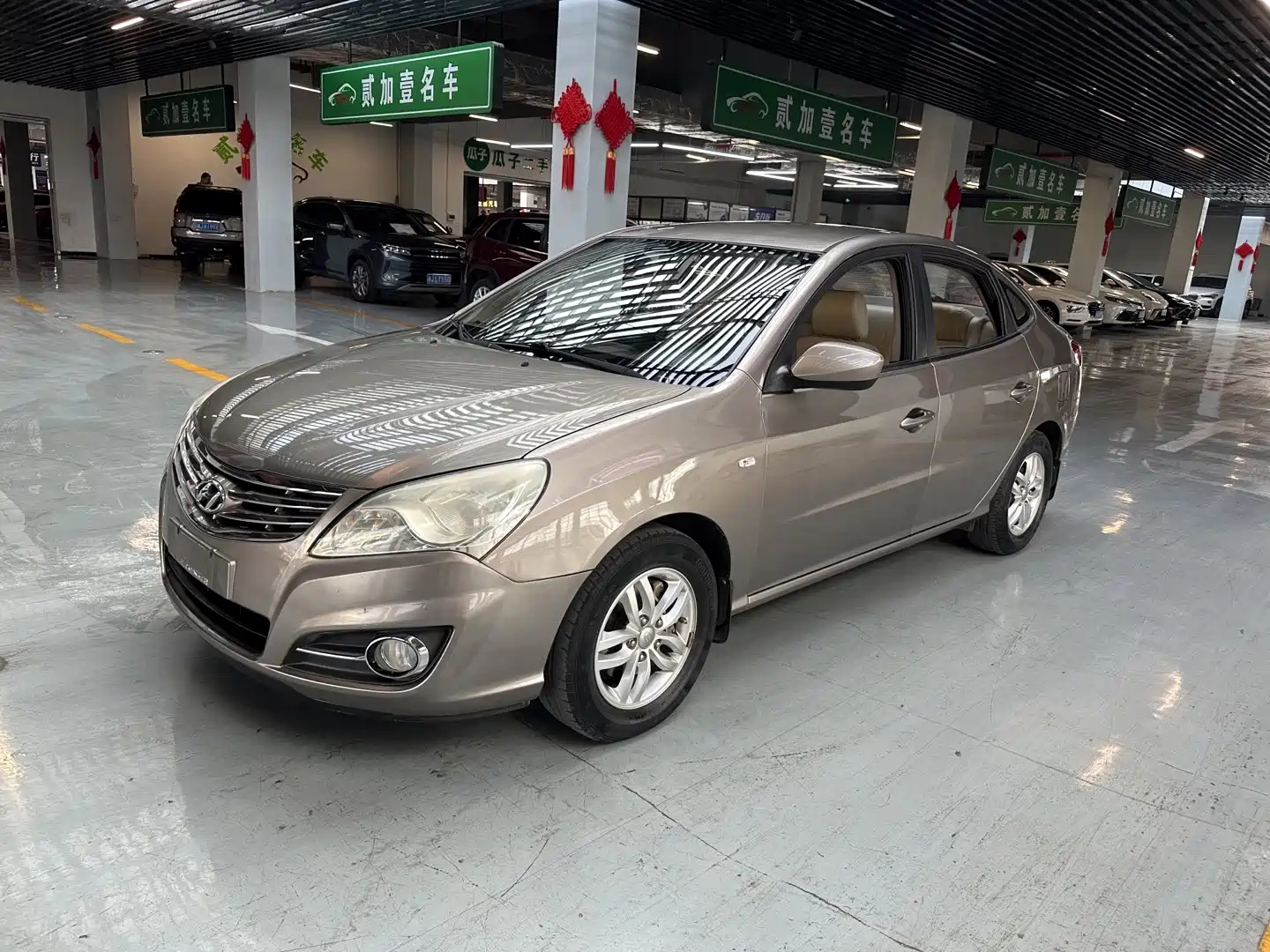 HYUNDAI CELESTA 2011