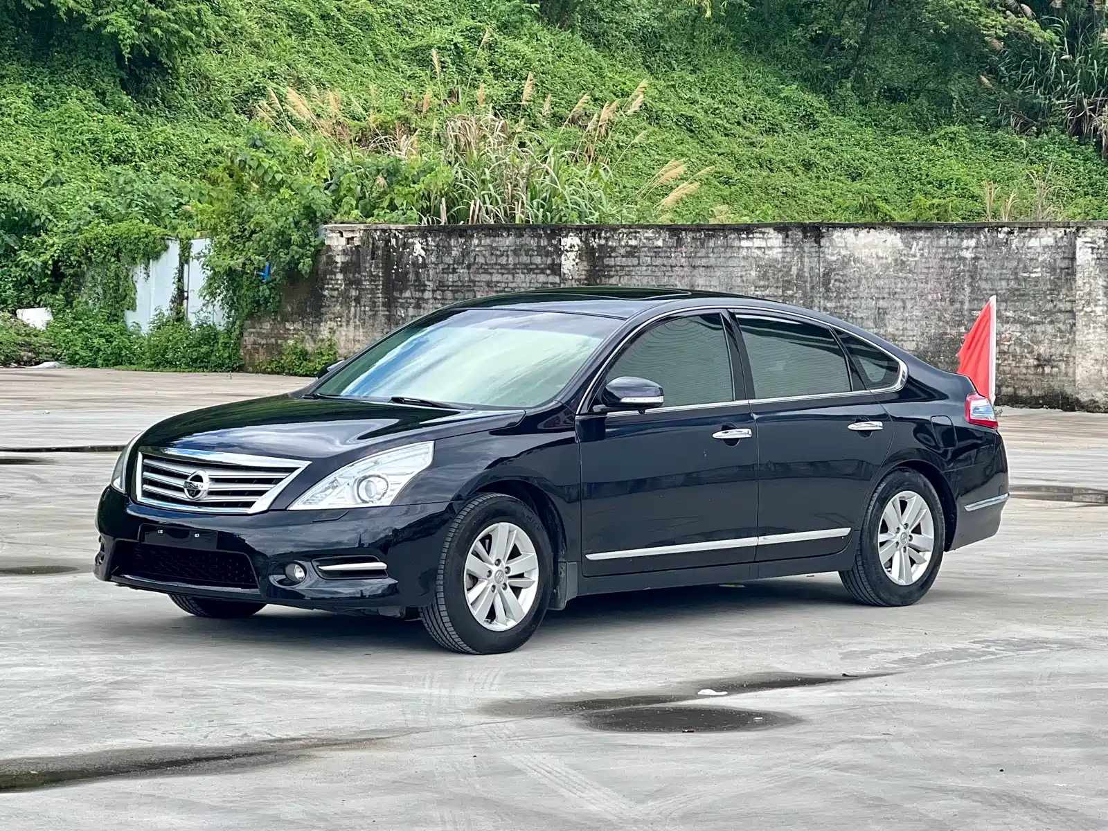 NISSAN TEANA 2011