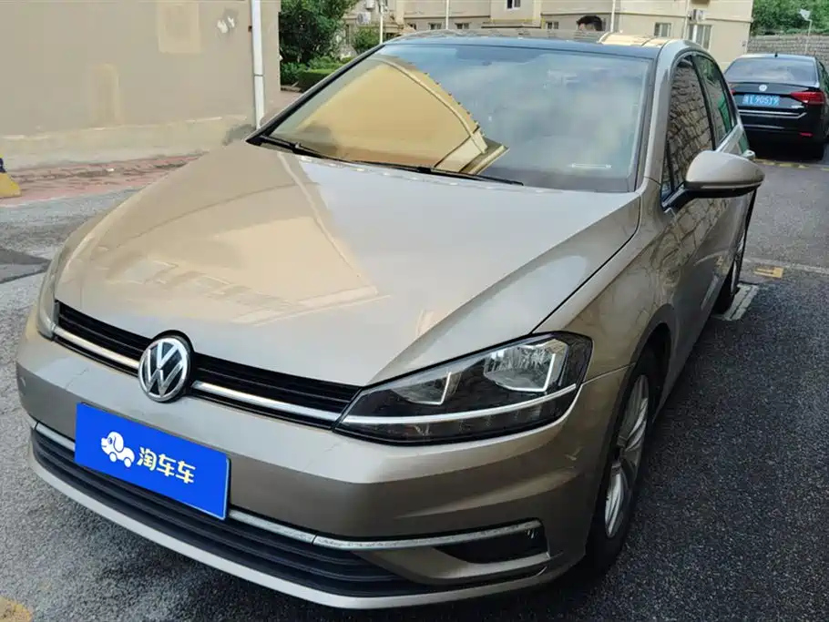 VOLKSWAGEN GOLF 2018