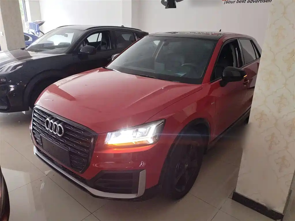 AUDI Q2L 2021