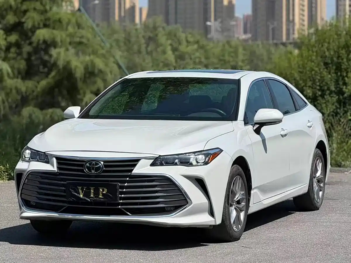 TOYOTA AVALON 2022