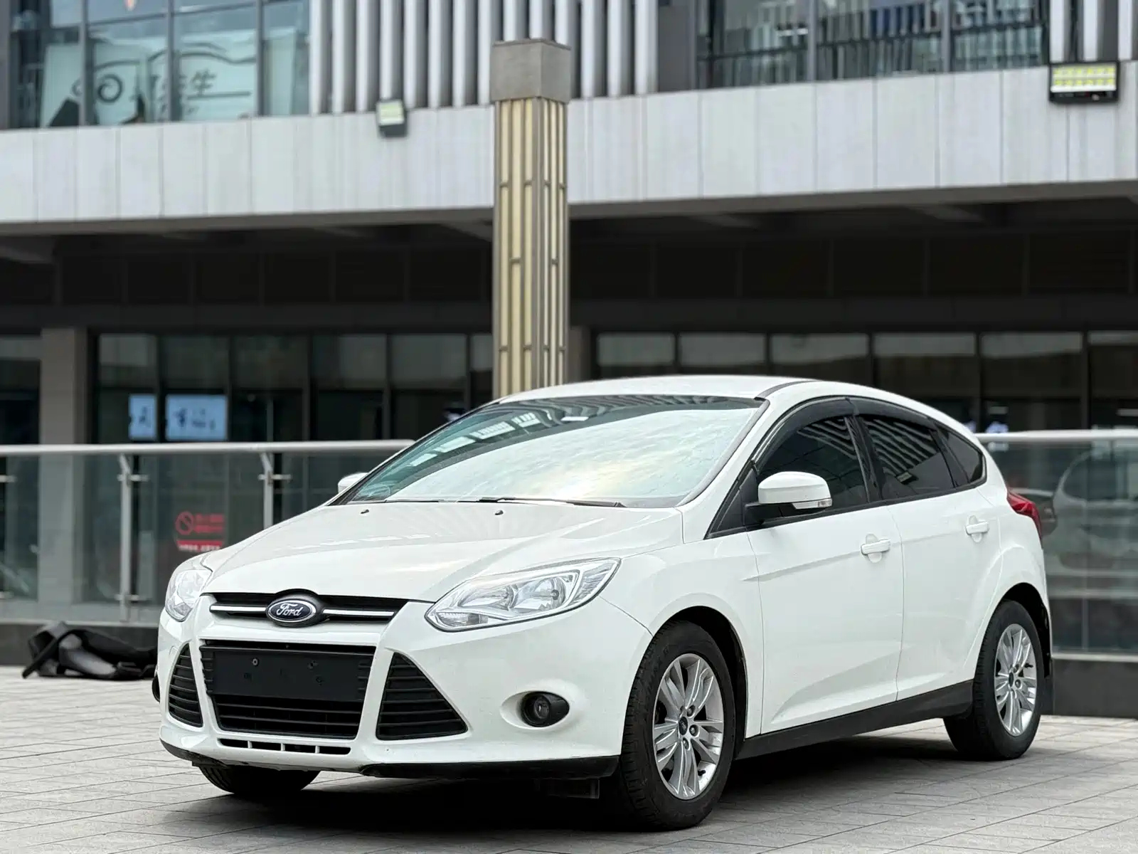 FORD FOCUS 2012