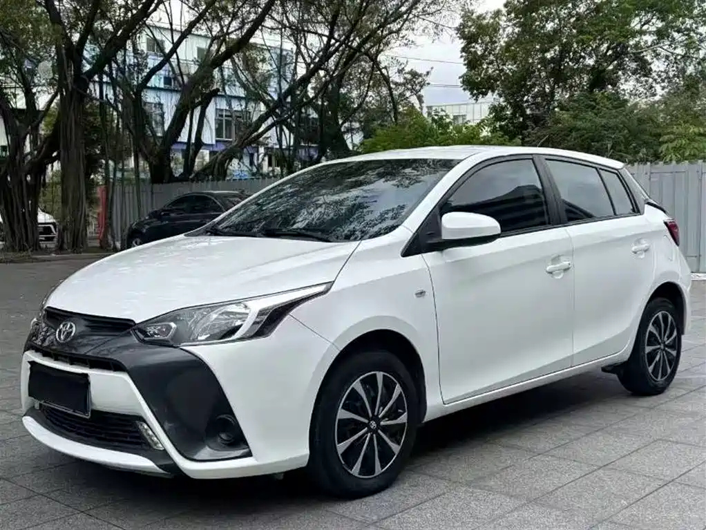 TOYOTA YARIS L DAZZLING 2021