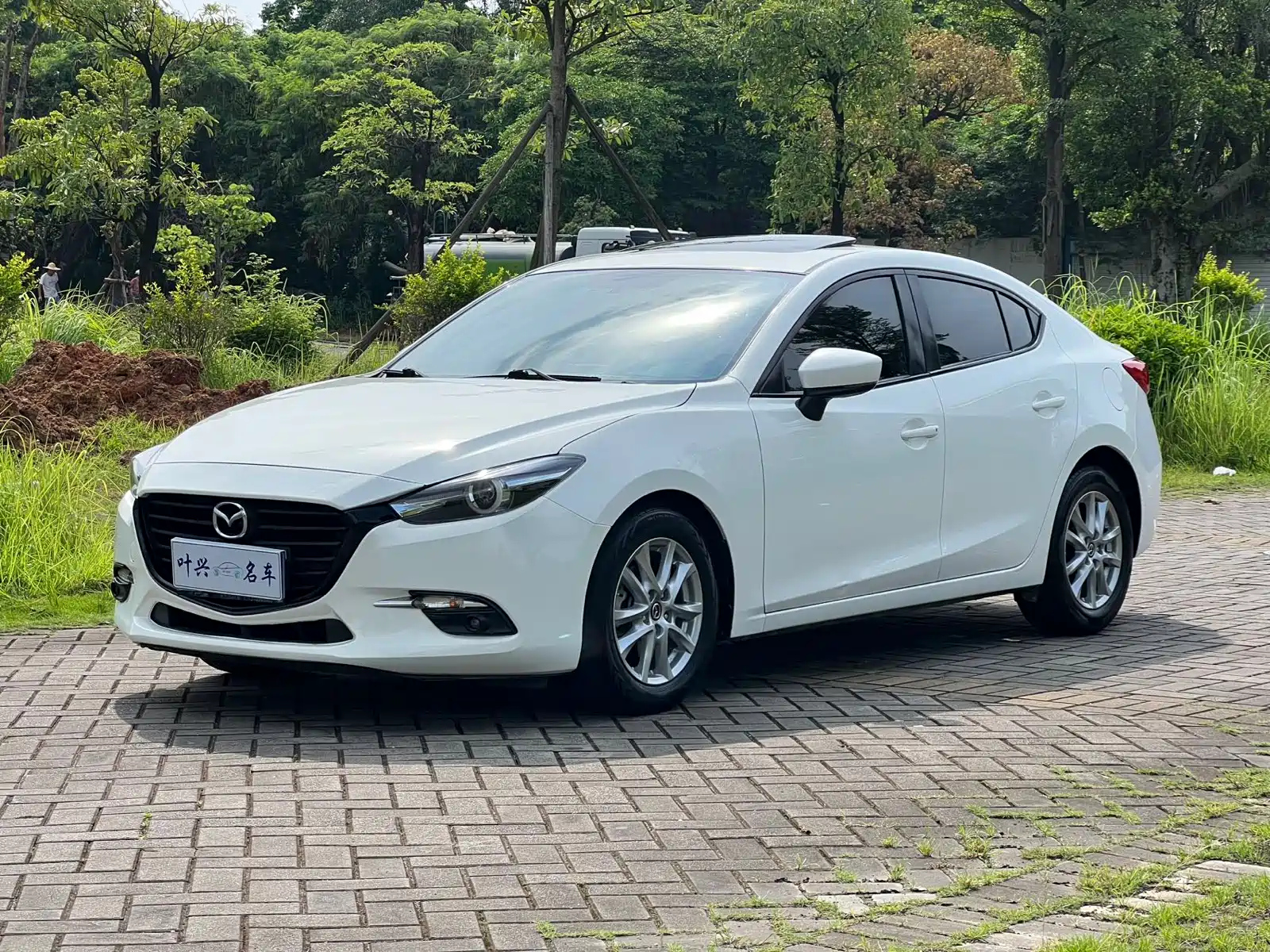 MAZDA 3 AXELA 2019