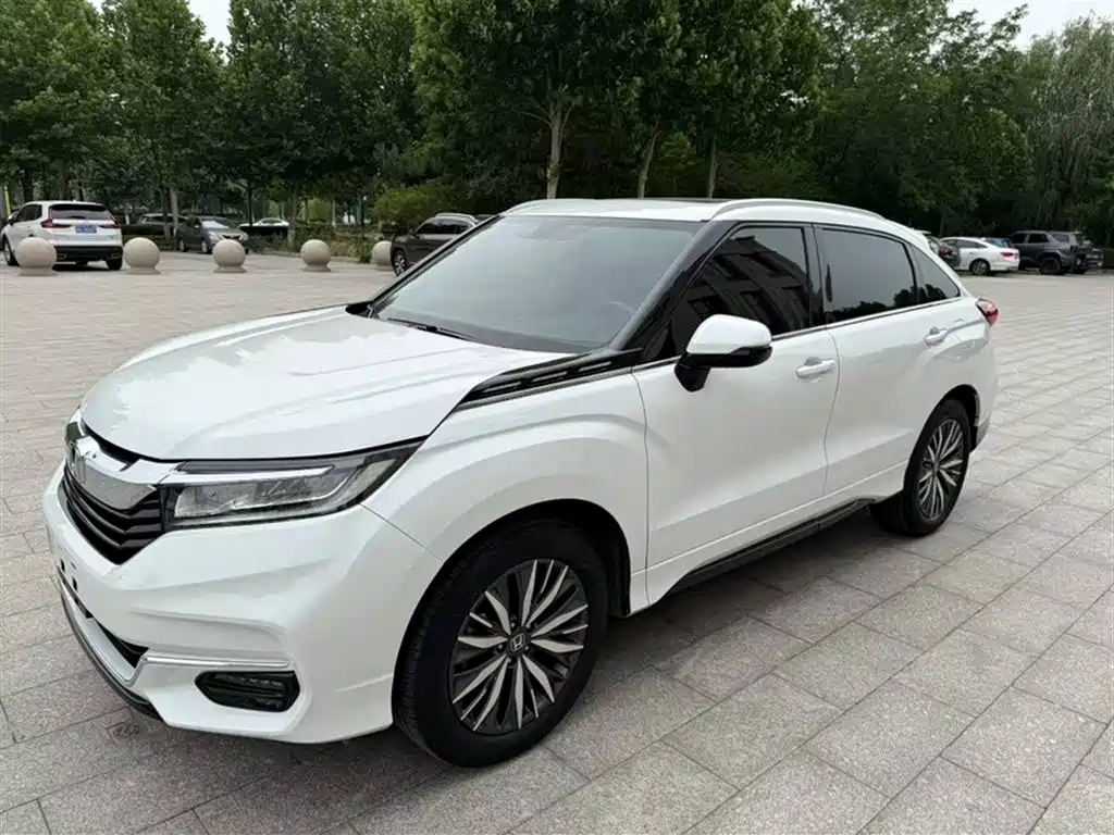 HONDA AVANCIER 2020
