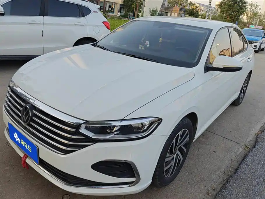 VOLKSWAGEN LAVIDA 2023