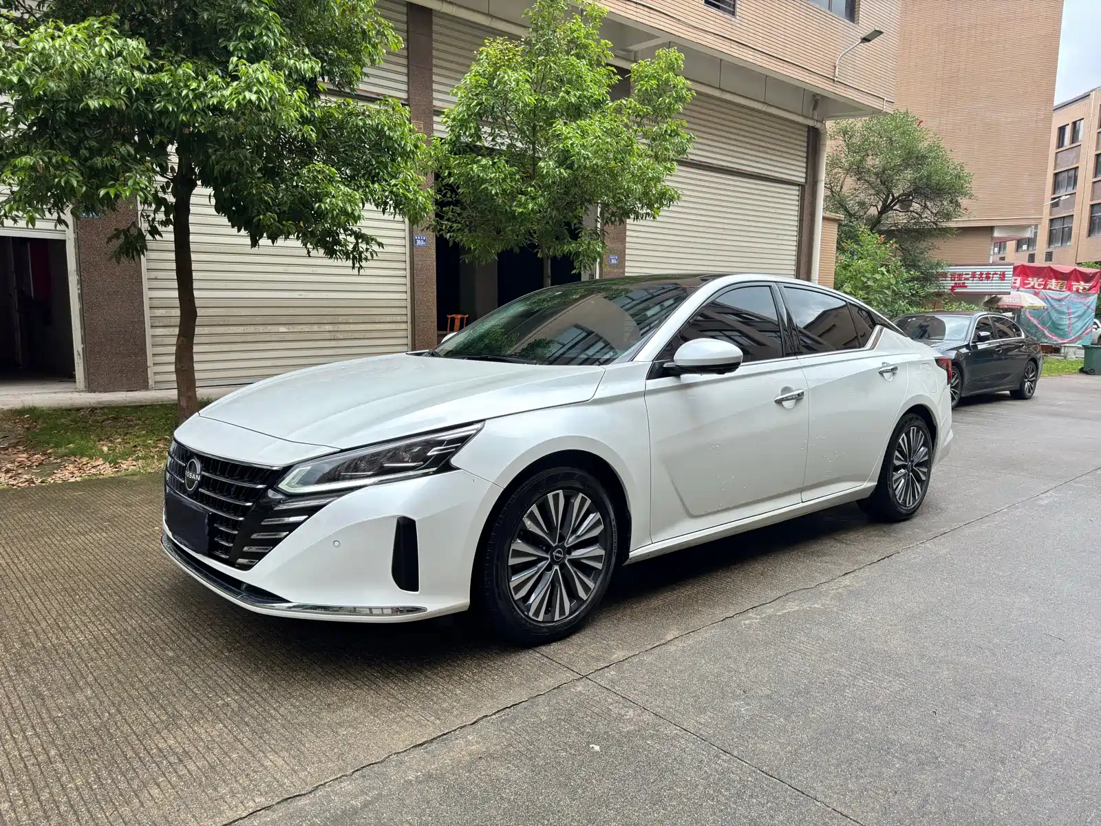 NISSAN TEANA 2022