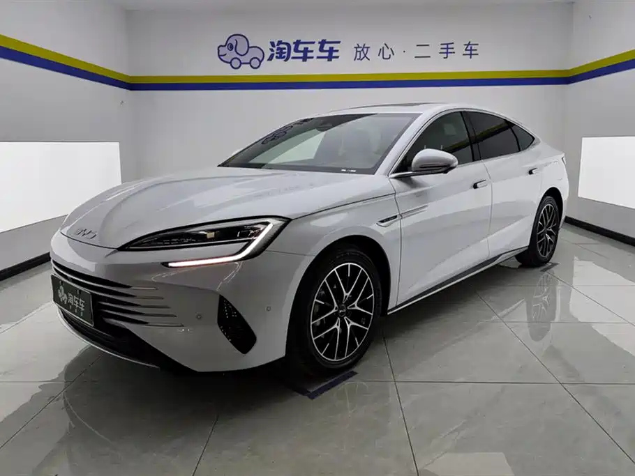 BYD SEAL