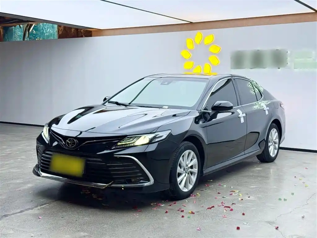 TOYOTA CAMRY 2021
