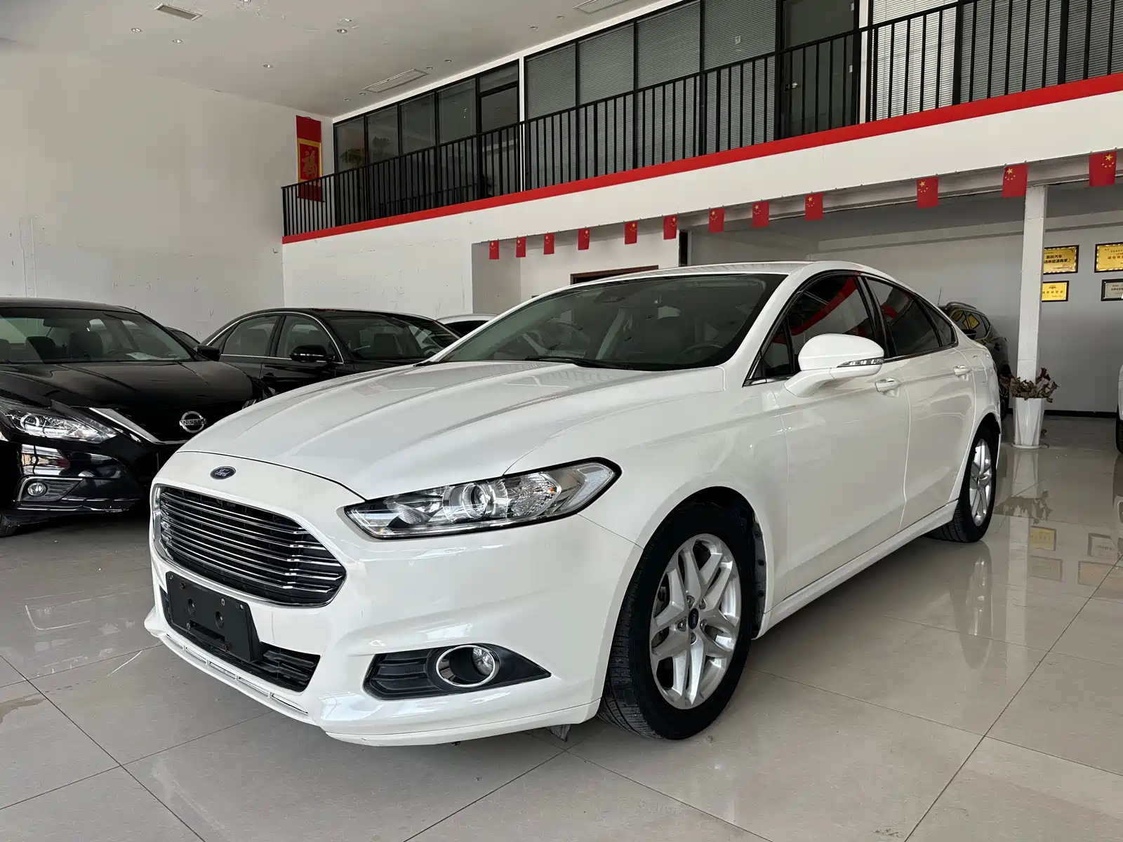 FORD MONDEO
