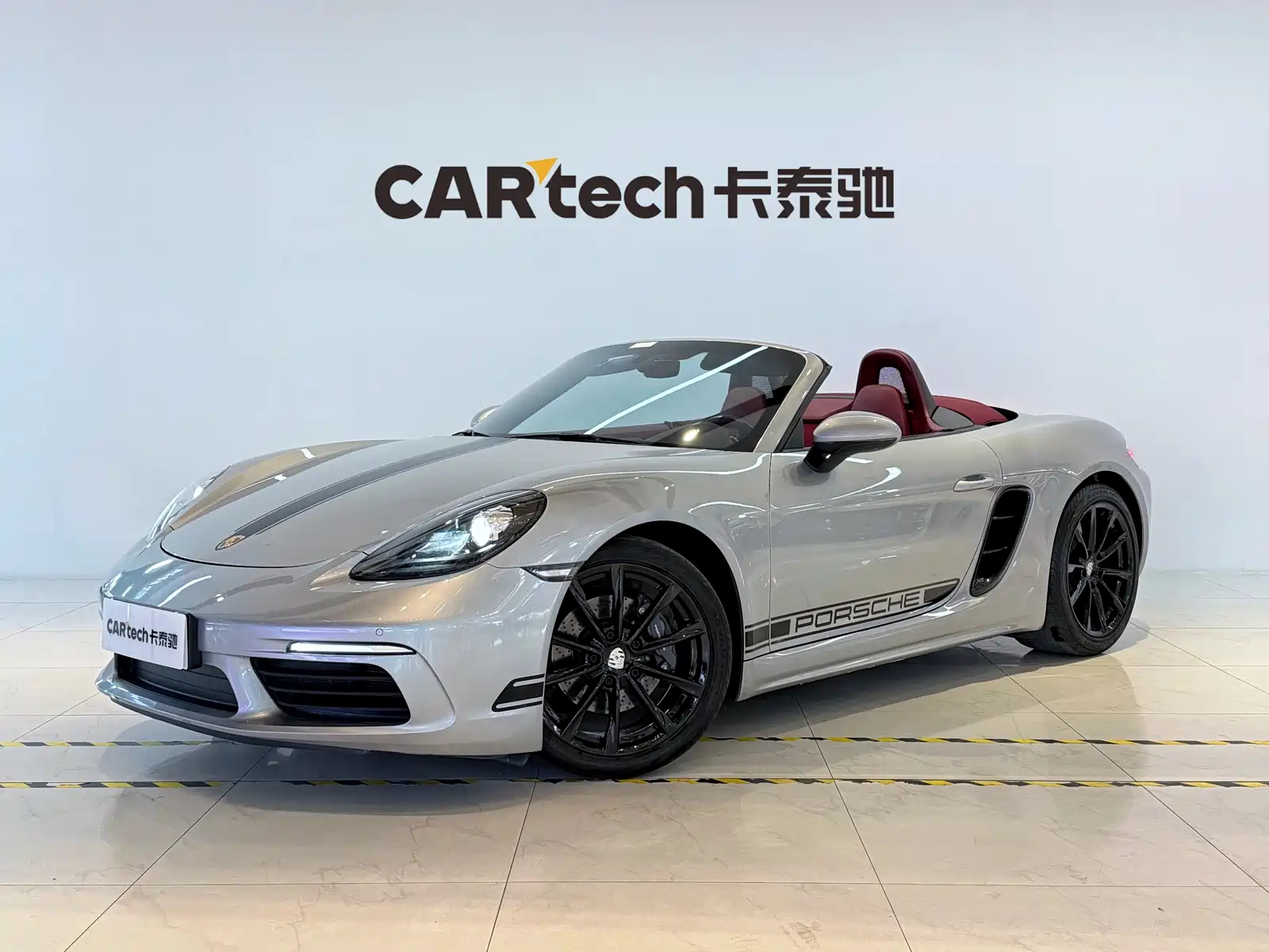 PORSCHE 718 2022