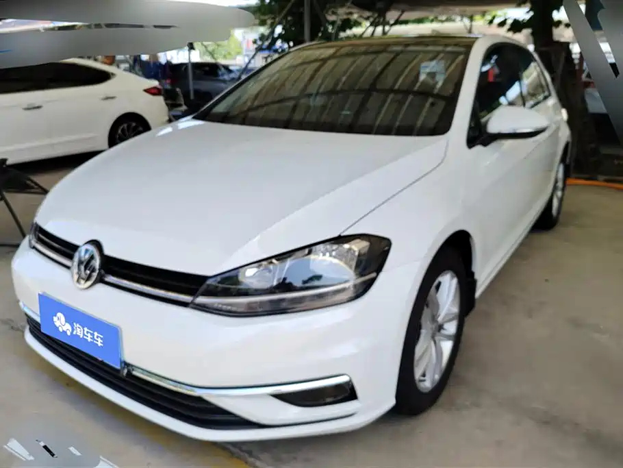 VOLKSWAGEN GOLF 2018