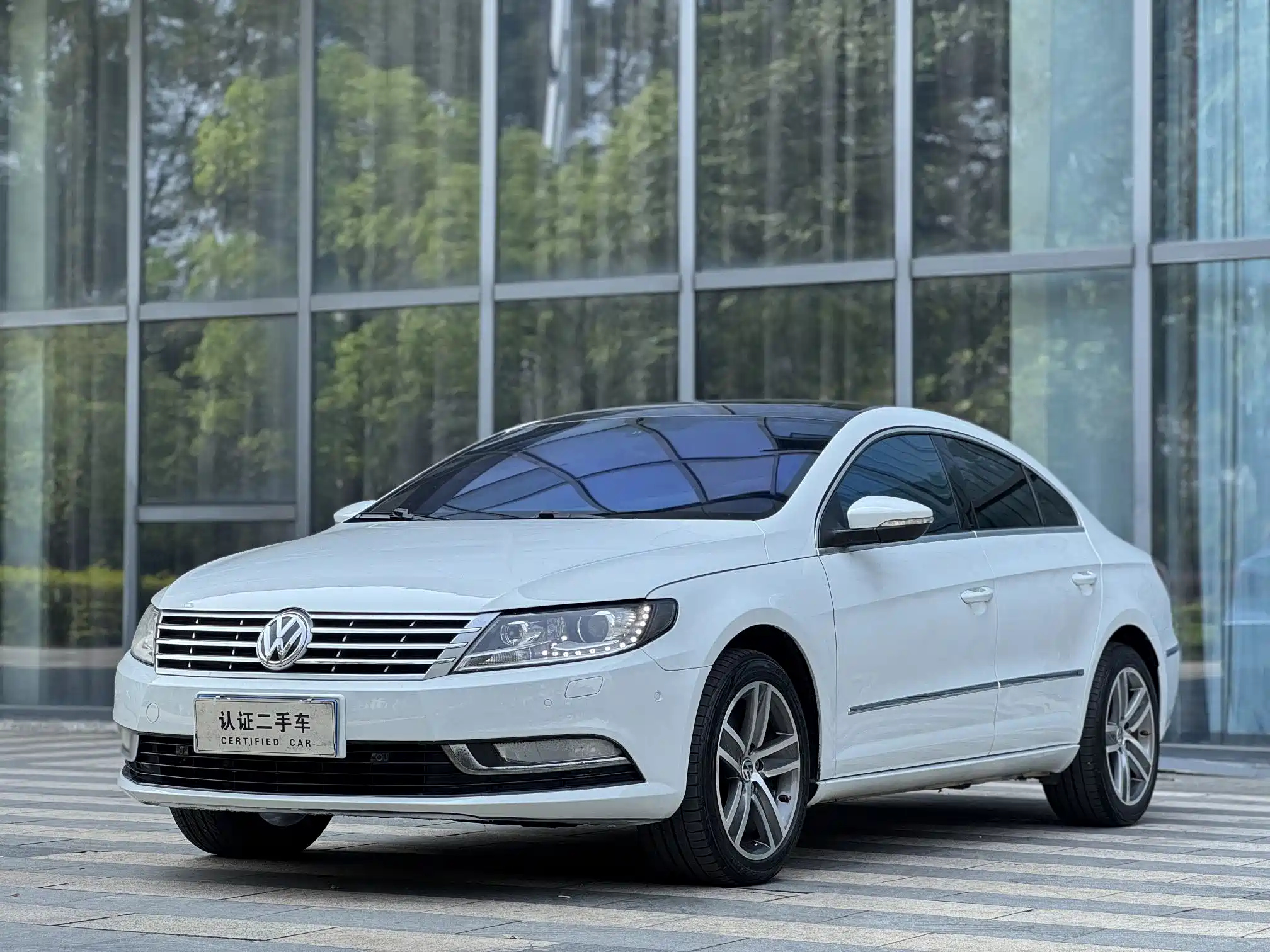 VOLKSWAGEN FAW - VOLKSWAGEN CC 2013