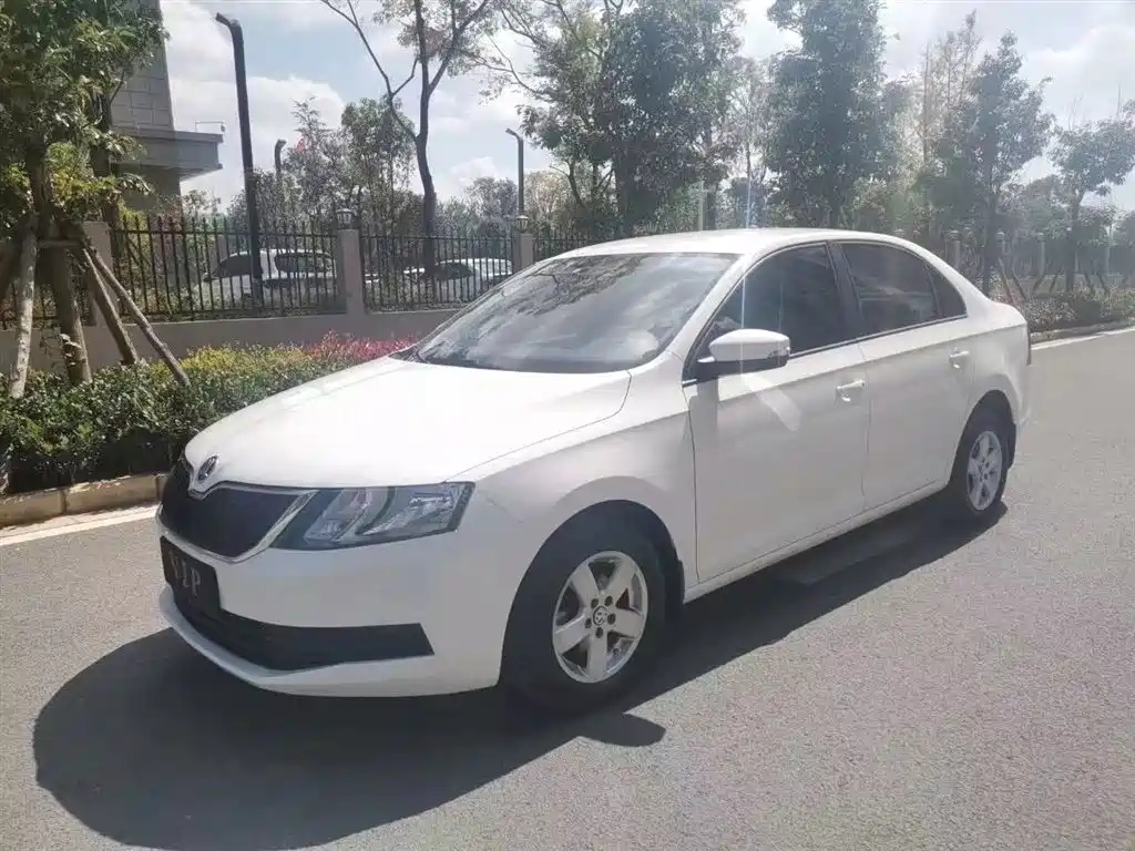 SKODA RAPID 2018