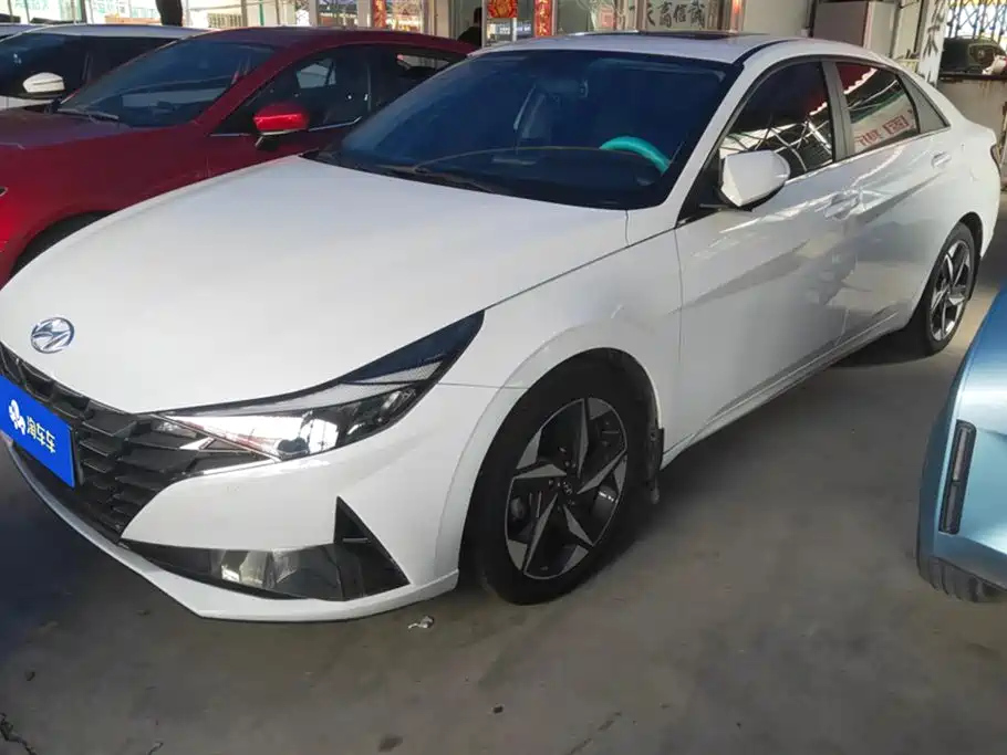 HYUNDAI ELANTRA 2021
