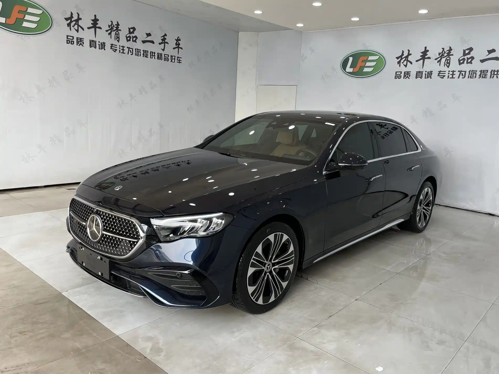 MERCEDES BENZ E-CLASS 2024