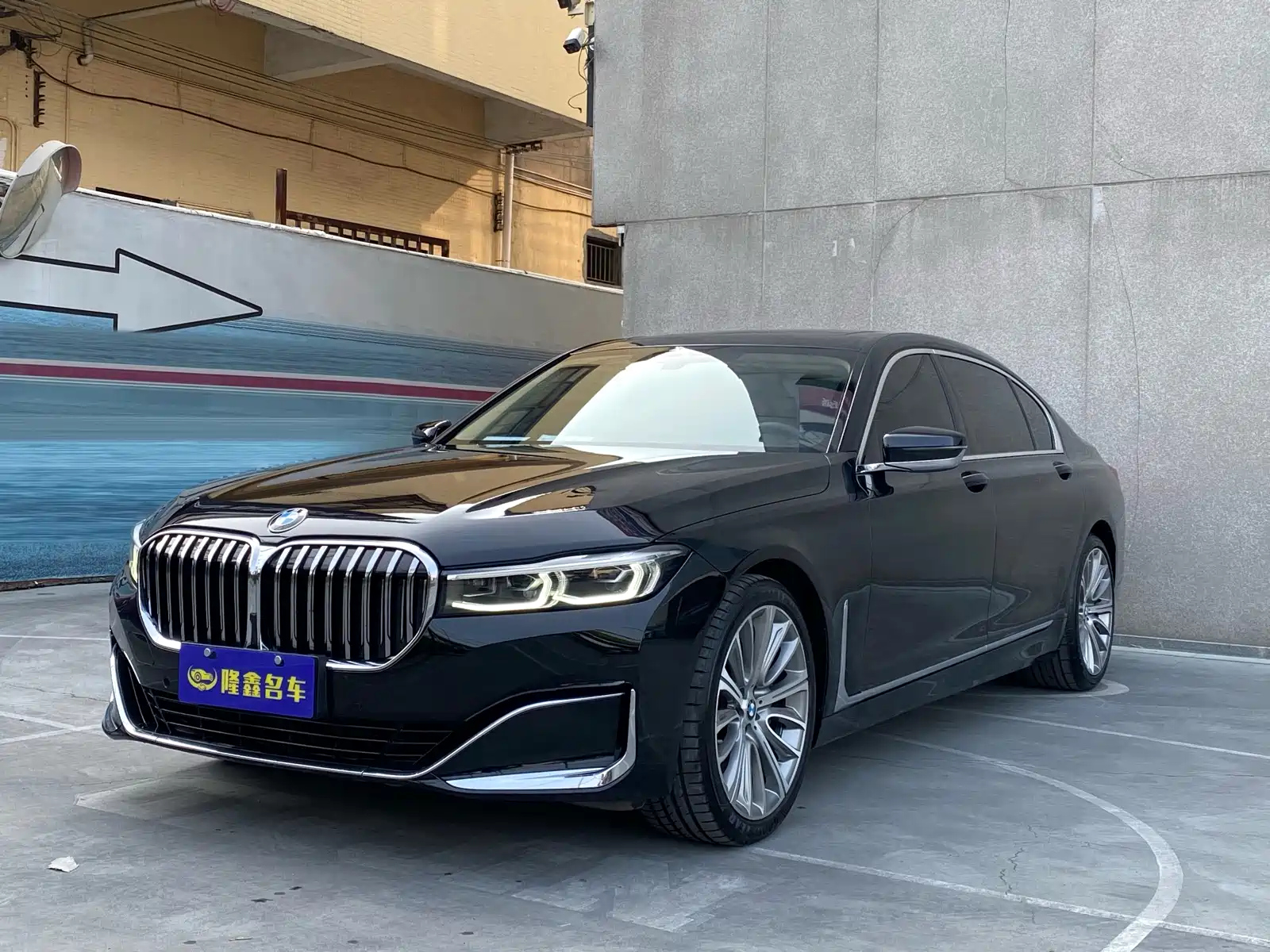 BMW 7-SERIES 2019