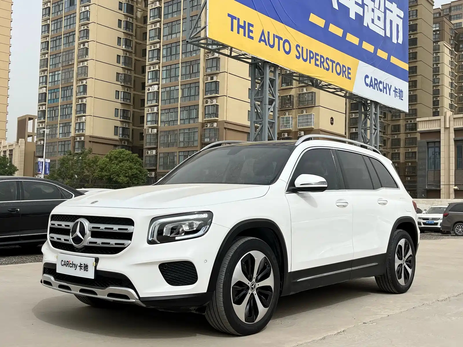 MERCEDES BENZ GLB 2021