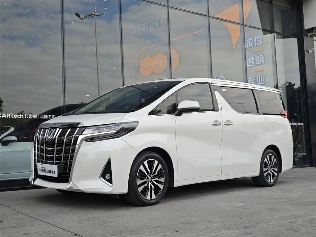TOYOTA ALPHARD 2018
