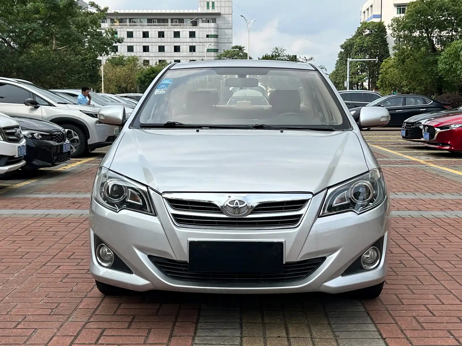 TOYOTA COROLLA 2013