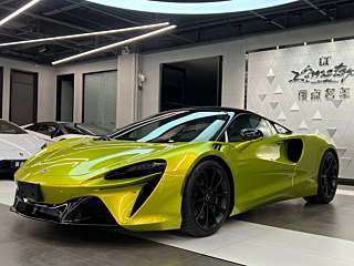 Заказать MCLAREN ARTURA