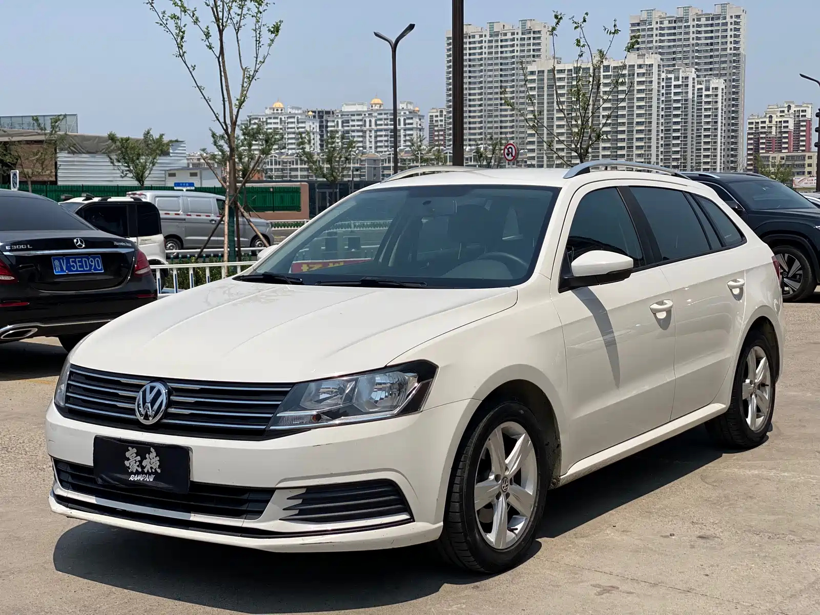 VOLKSWAGEN LAVIDA 2017