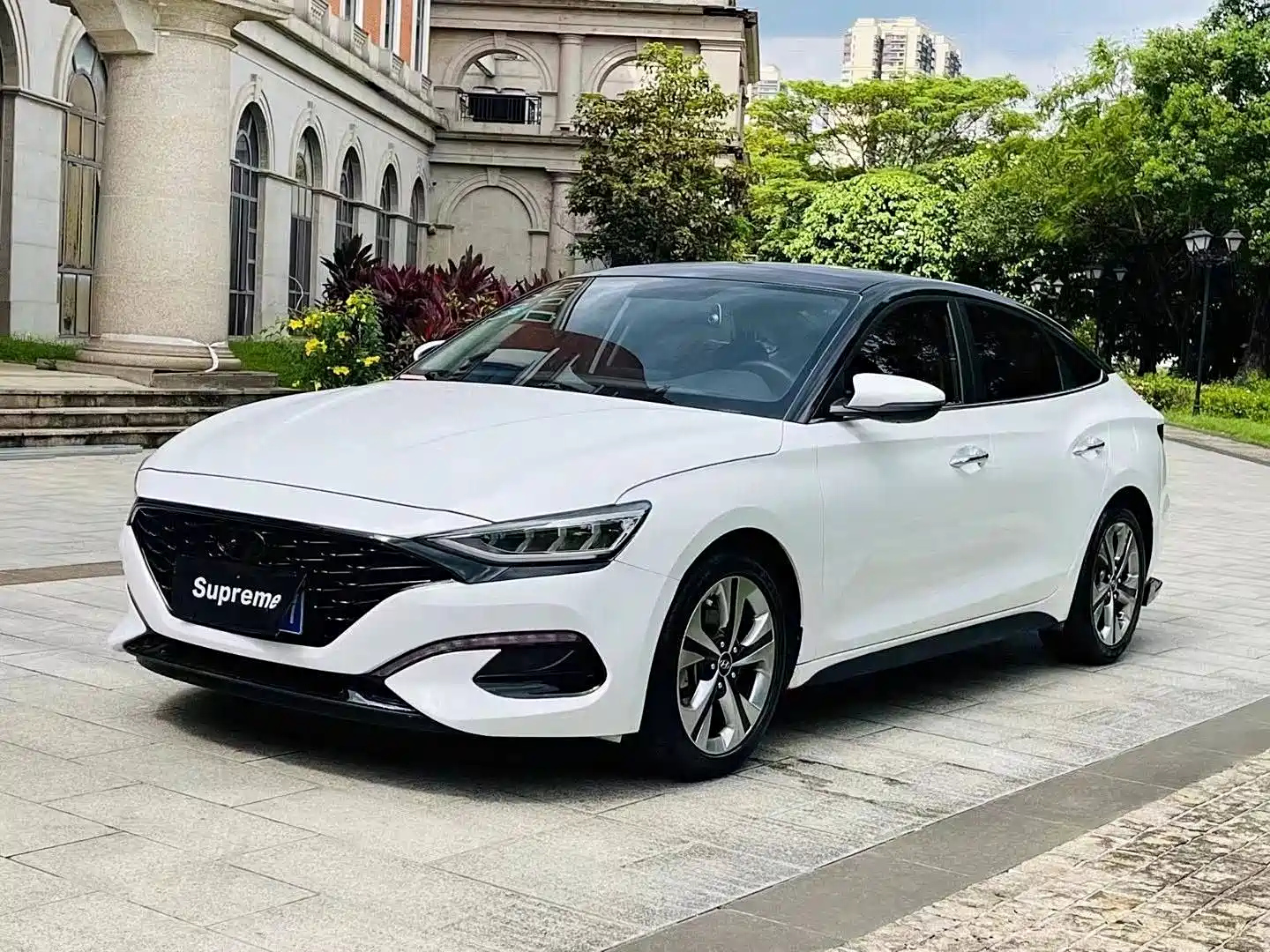 HYUNDAI LAFESTA 2019