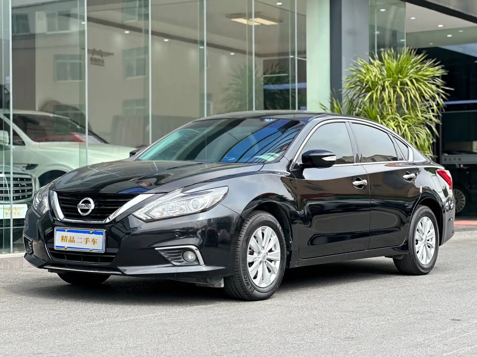NISSAN TEANA 2016
