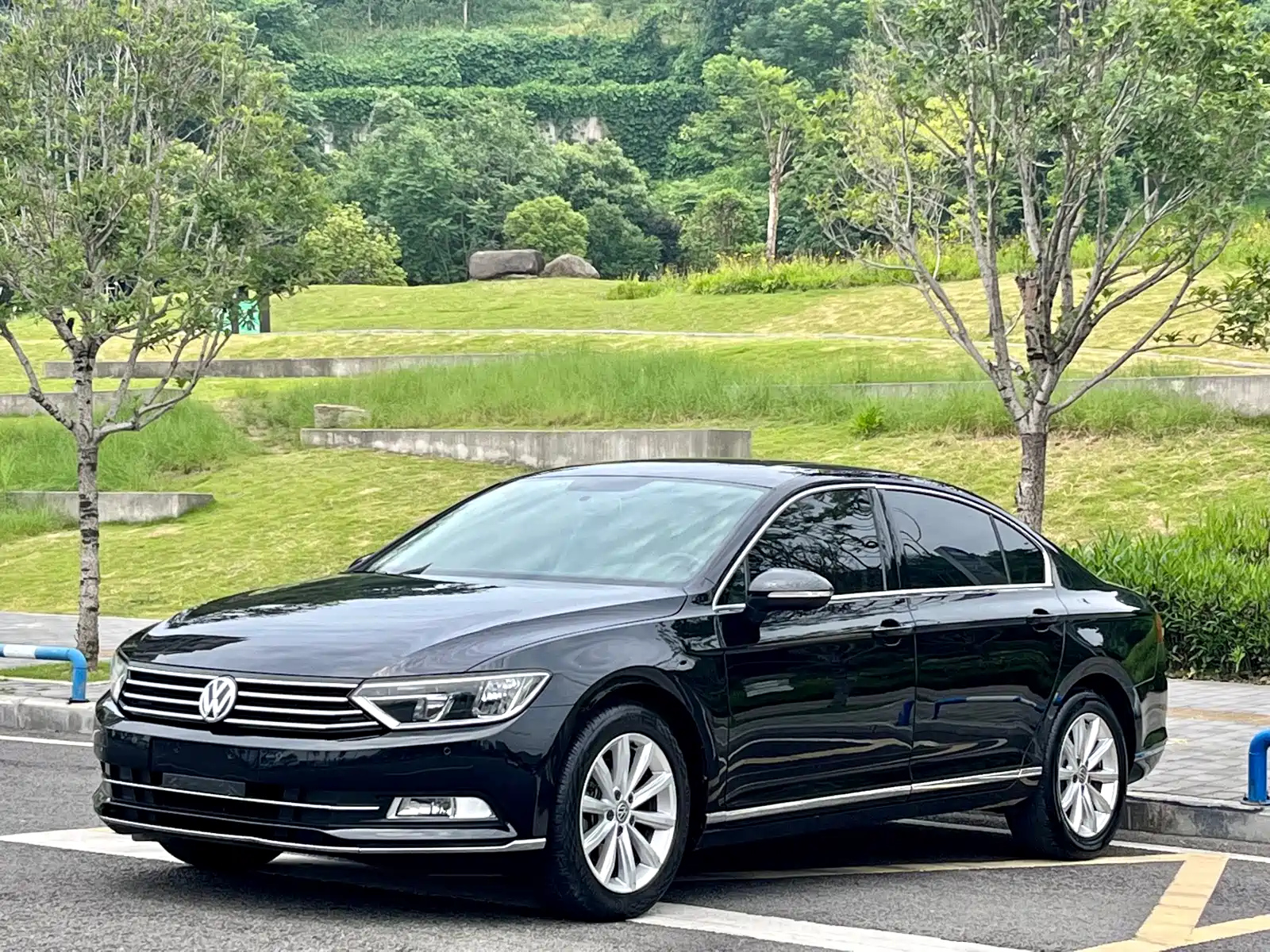 VOLKSWAGEN MAGOTAN 2018