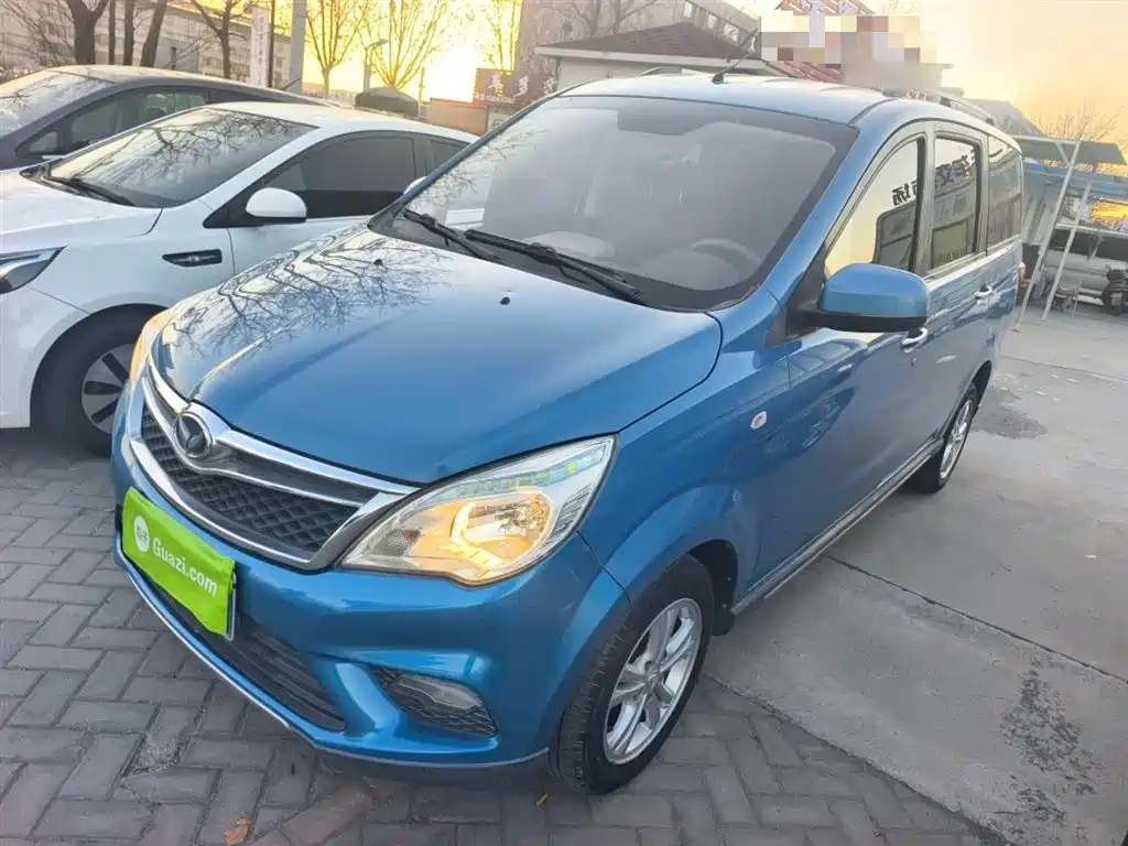 BAIC H2 2015