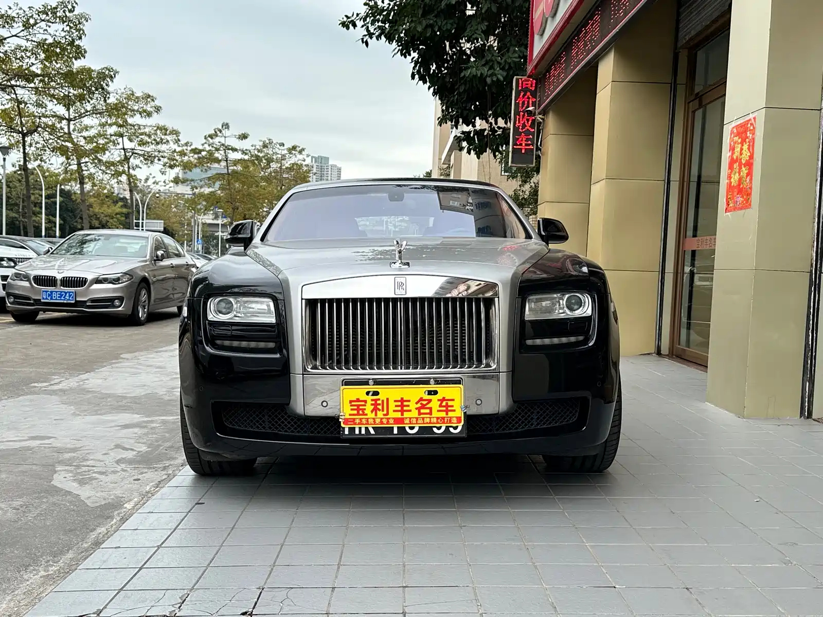 ROLLS ROYCE GHOST