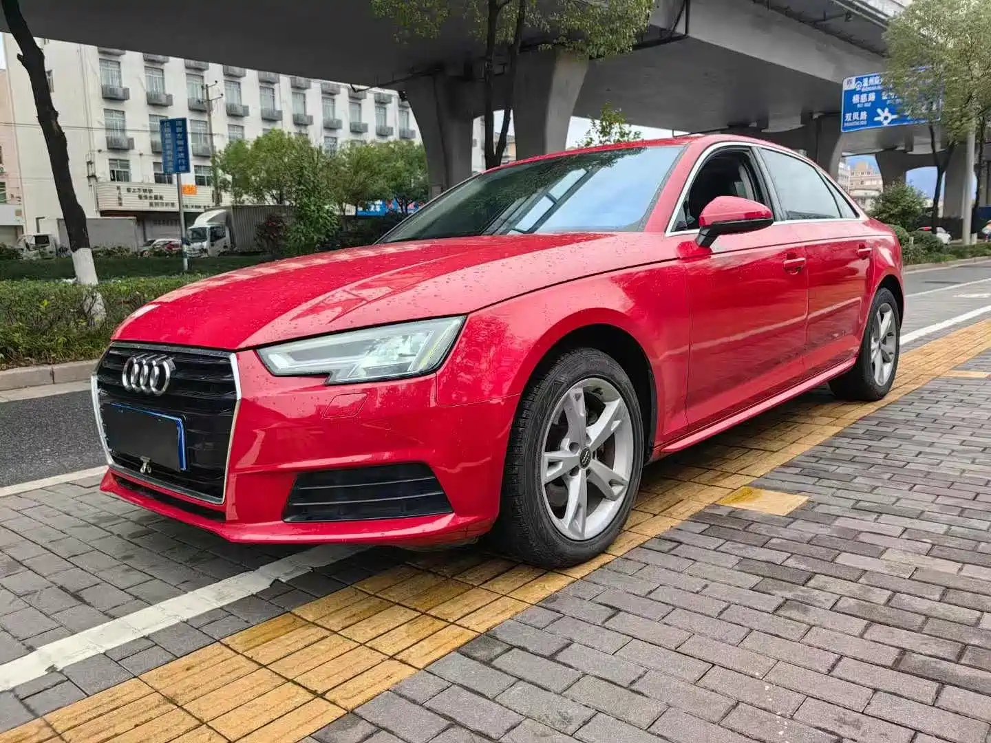 AUDI A4L