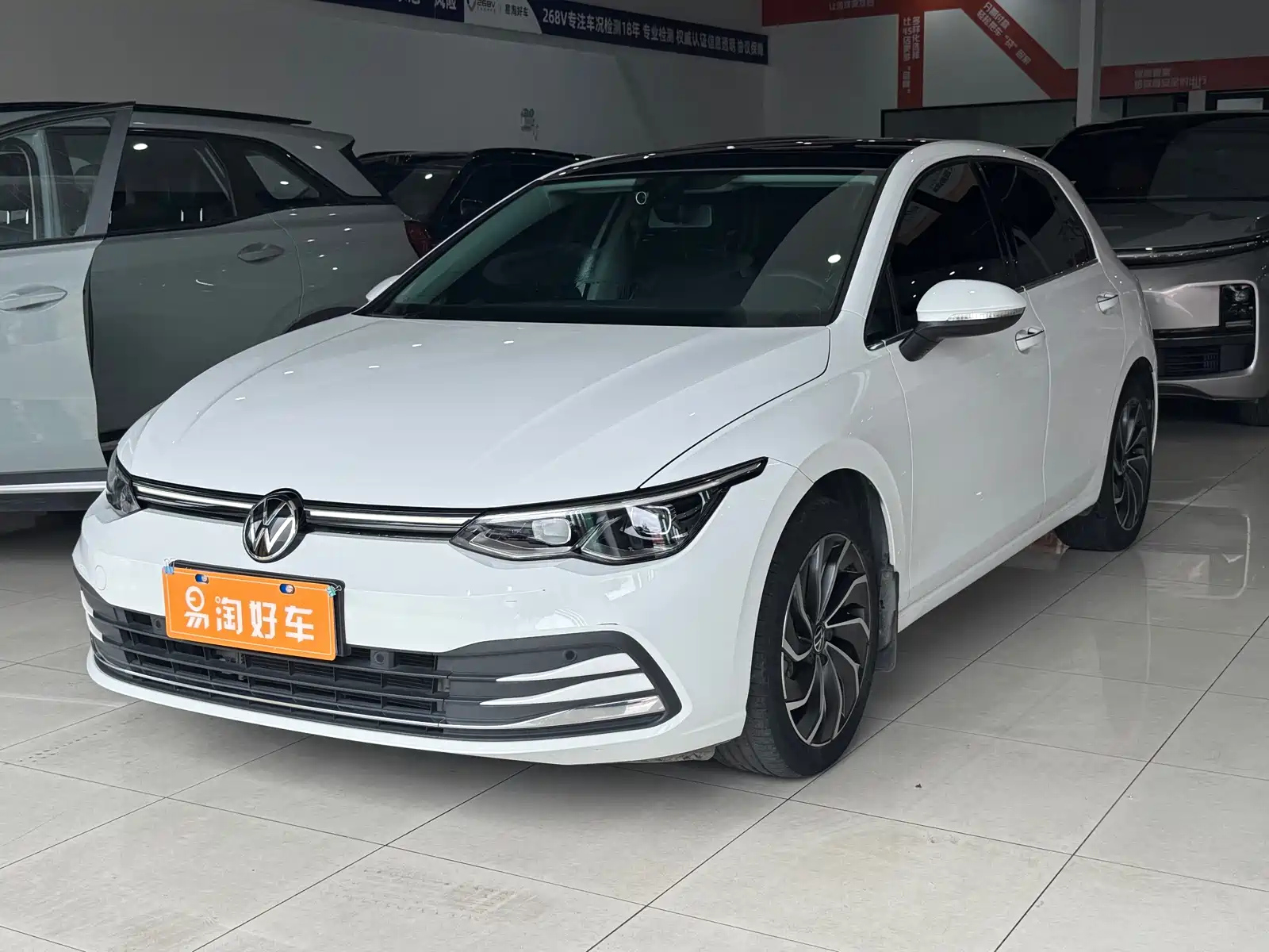 VOLKSWAGEN GOLF 2021