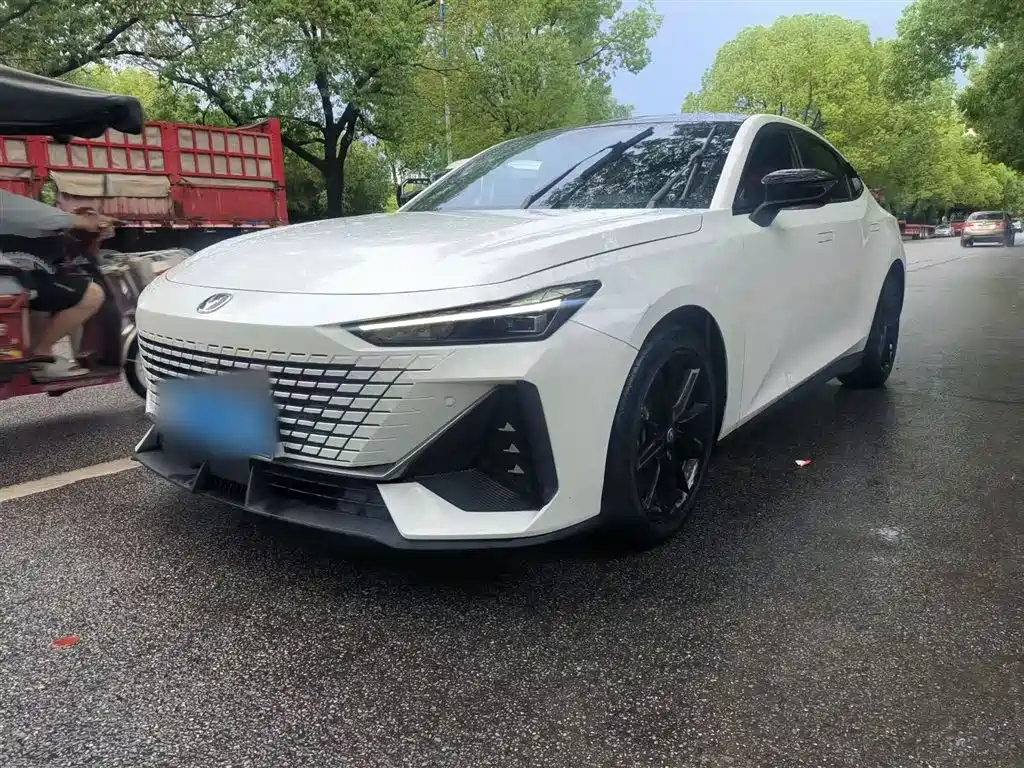 CHANGAN UNI-V 2022